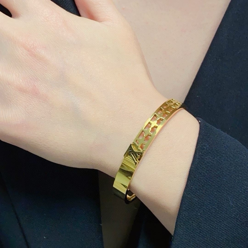LV Bracelets